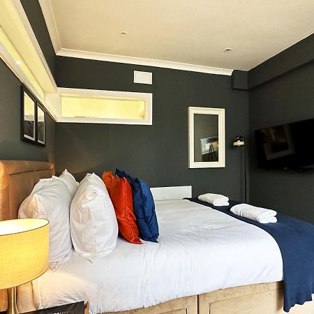 Liam Place Near Hyde Park - 1 Double Bed, 1 Sofa Bed, Spacious Apartment, Private Entrance Λονδίνο Εξωτερικό φωτογραφία