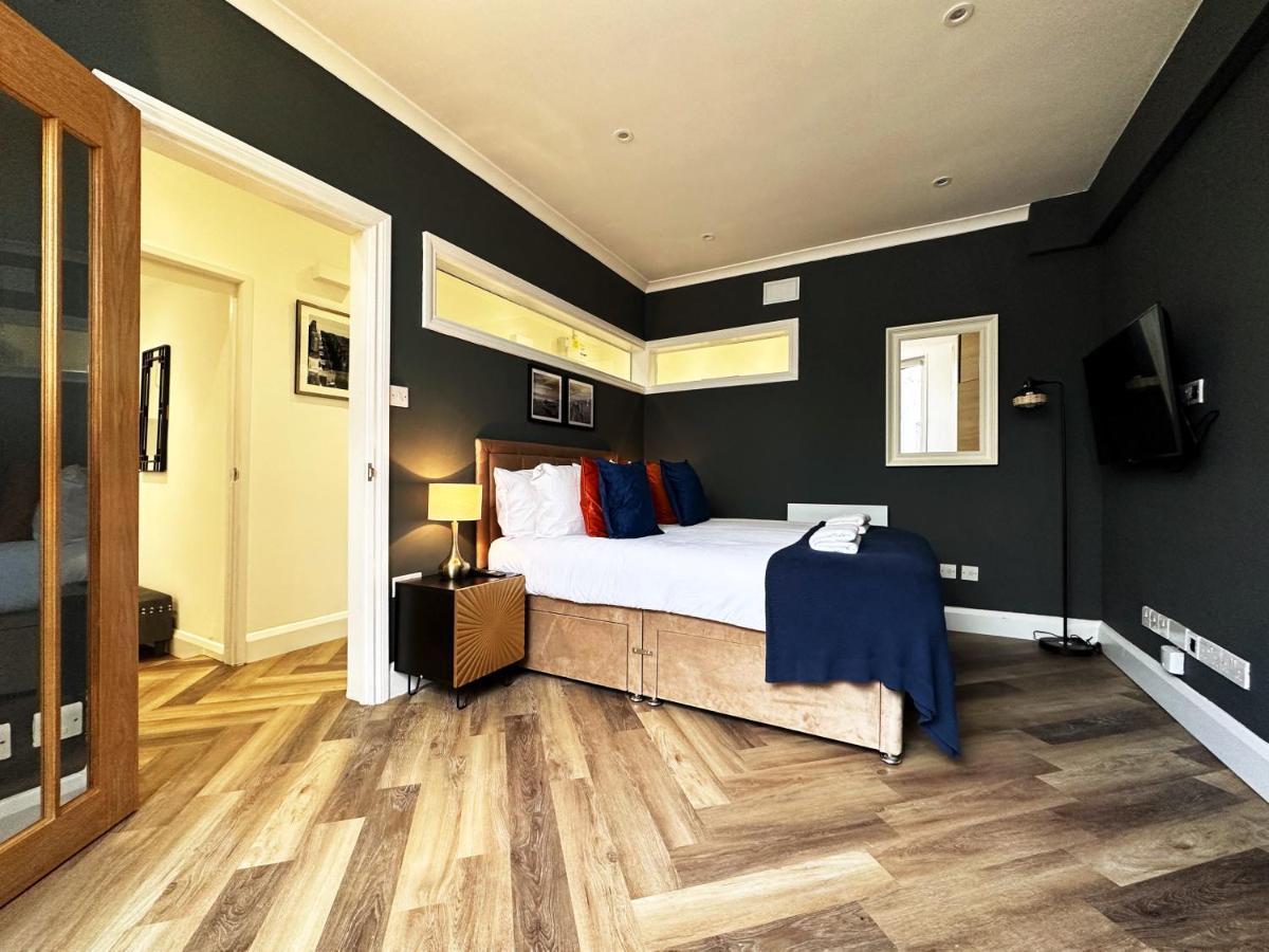 Liam Place Near Hyde Park - 1 Double Bed, 1 Sofa Bed, Spacious Apartment, Private Entrance Λονδίνο Εξωτερικό φωτογραφία