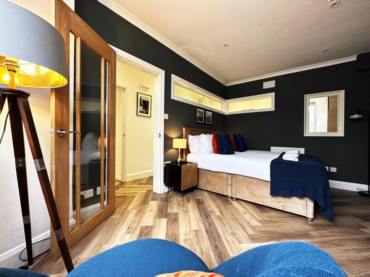 Liam Place Near Hyde Park - 1 Double Bed, 1 Sofa Bed, Spacious Apartment, Private Entrance Λονδίνο Εξωτερικό φωτογραφία